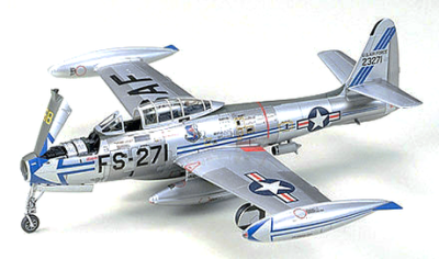 TAMIYA 60745 1:72 Republic F-84G Thunderjet