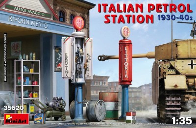 MINIART 35620 1:35 Italian Petrol Station 1930-40s