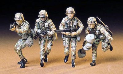 TAMIYA 35133 MODERN ARMY INFANTRY