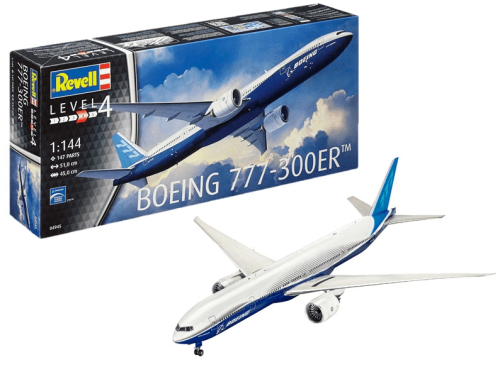 Revell_04945_box_boeing_777_300er.jpg