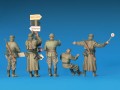 MINIART_35315_German_Feldgendarmerie_03.jpg