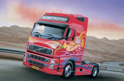 ITALERI 3821 1:24 Volvo FH 16 Globetrotter XL