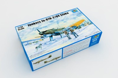 TRUMPETER 03215 1:32 Junkers Ju-87B-2/U4 Stuka