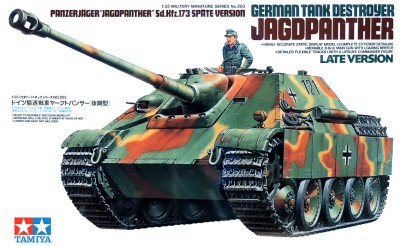 TAMIYA 35203 1:35 German Tank Destroyer Jagdpanther Late Version