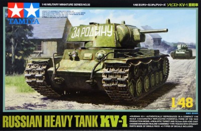 TAMIYA 32535 1:48 RUSSIAN HEAVY KV-1