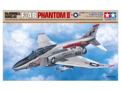 TAMIYA 61121 1:48 McDonnell Douglas F-4B Phantom II