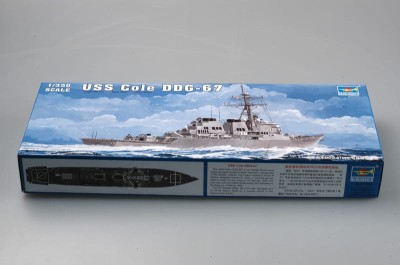 TRUMPETER 04524 1:350 USS Cole DDG-67