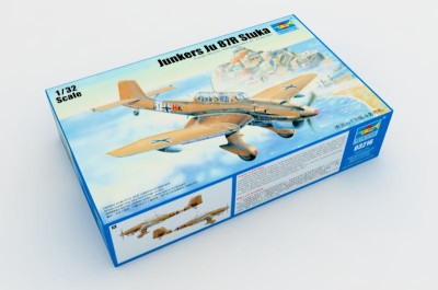 TRUMPETER 03216 1:32 Junkers Ju 87R Stuka