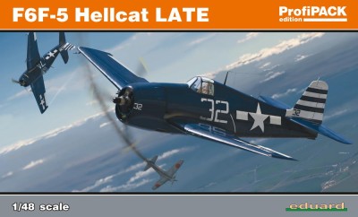 EDUARD 8224 1:48 F6F-5 Hellcat Late [PROFIPACK edition]
