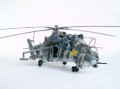 TRUMPETER_05103_Mil-Mi-24V-Hind-E-Helicopter_16.jpg