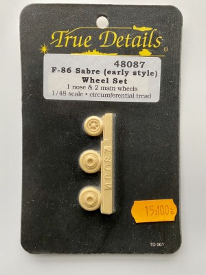 TRUE DETAILS 48087 1:48 F-86 SABRE WHEEL