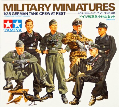 TAMIYA 35201 1:35 German Tank Crew at Rest