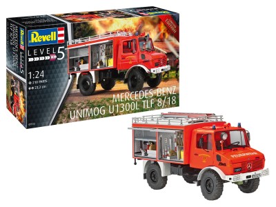 REVELL 07512 1:24 Mercedes-Benz Unimog U1300L TLF 8/18