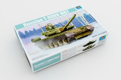 TRUMPETER 05566 1:35 Russian T-80BV MBT 