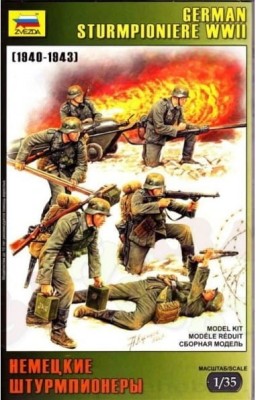 Zvezda 3613 1:35 German Sturmpion WWII