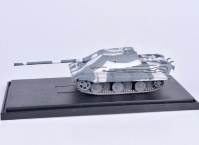 MODELCOLLECT AS72133 1:72 German WWII E-50 Jagdpanzer with 105mm gun, Winter, 1946 [Die-Cast]