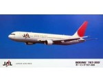 HASEGAWA 10705 1:200 Japan Air Lines Boeing 767-300