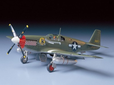 TAMIYA 61042 1:48 P-51B MUSTANG
